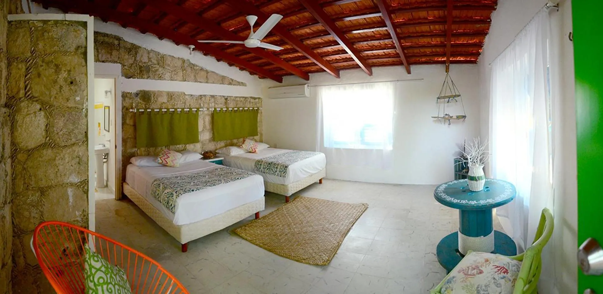 Beachfront Private Villa Tulum Sian Kaan 0*,  México